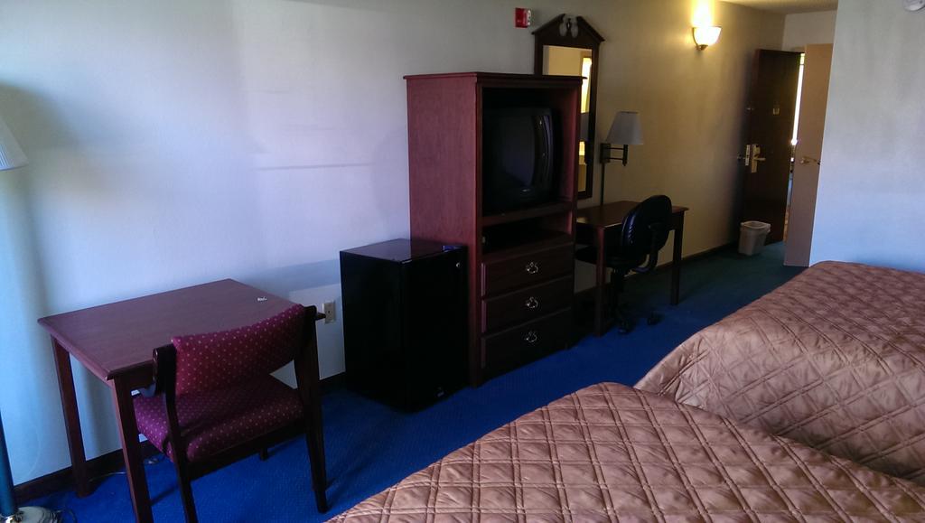 Magnuson Hotel לורנסוויל מראה חיצוני תמונה