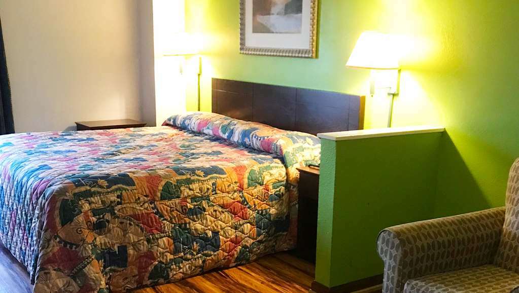 Magnuson Hotel לורנסוויל חדר תמונה